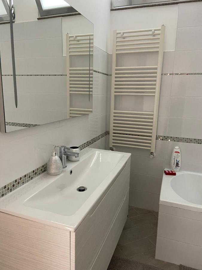 Bari Nalasia Beach Apartment Exterior foto